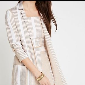 BCBGeneration Elongated Stripe  color:Sand 2 Pockets New Mint